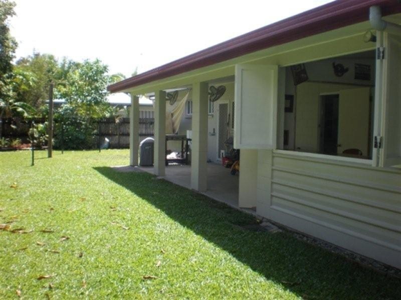 Bentley Park QLD 4869