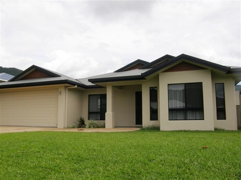 38 Fitzmaurice Drive, Bentley Park QLD 4869