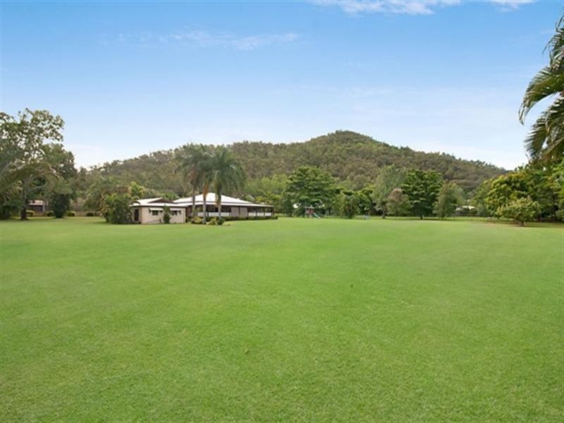 70-72 Dempsey Street, Gordonvale QLD 4865