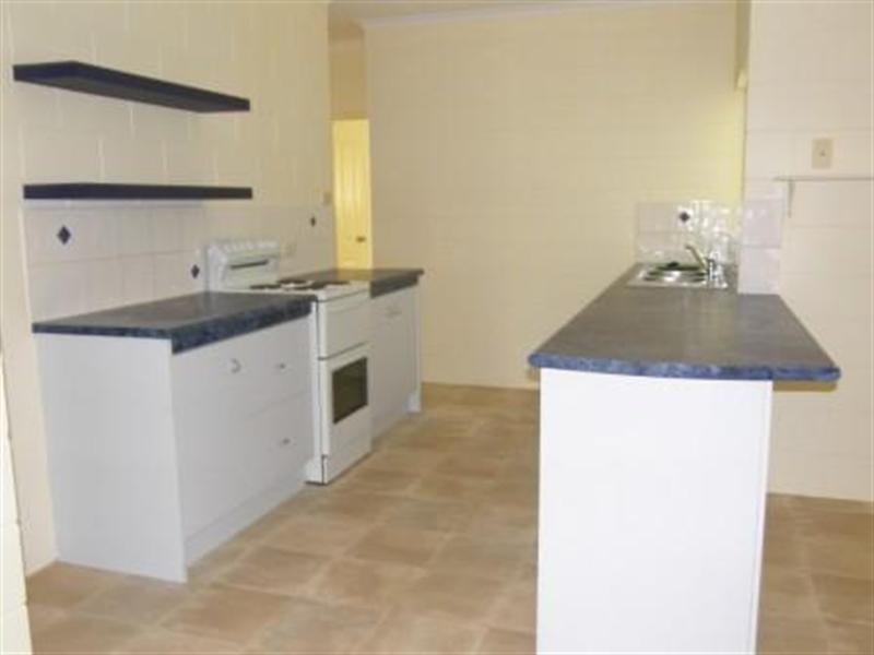 33 Osborn Crescent, Edmonton QLD 4869