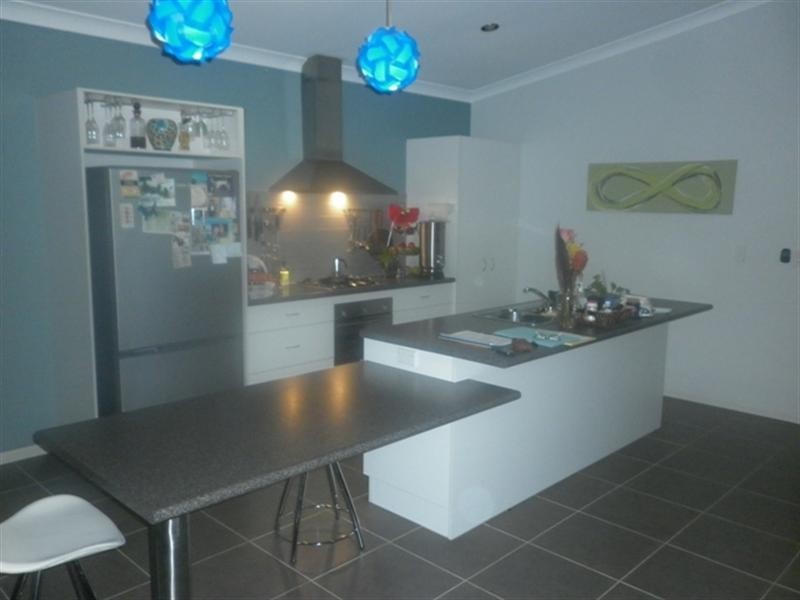 Bentley Park QLD 4869