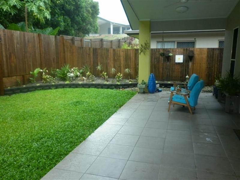 Bentley Park QLD 4869