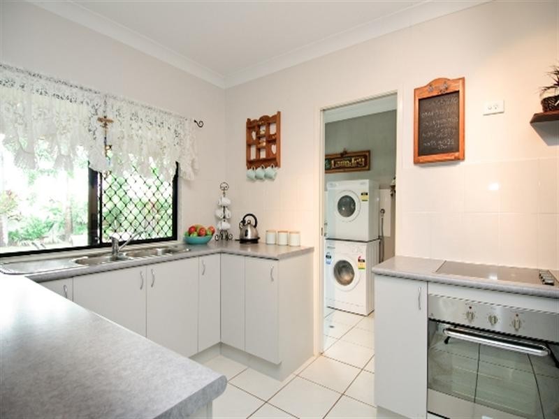 6 Barramulla Close, Edmonton QLD 4869