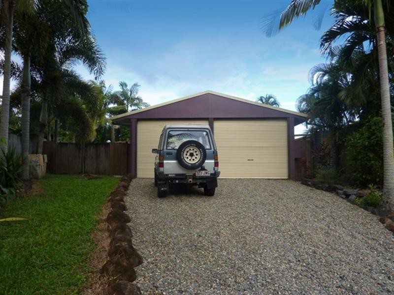 Bentley Park QLD 4869