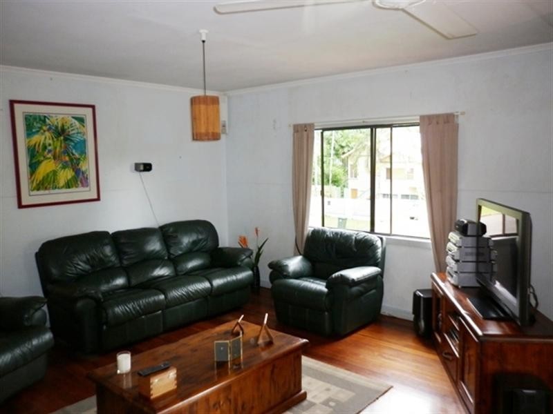 13 Magee Street, Aeroglen QLD 4870