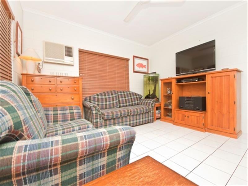 Bentley Park QLD 4869