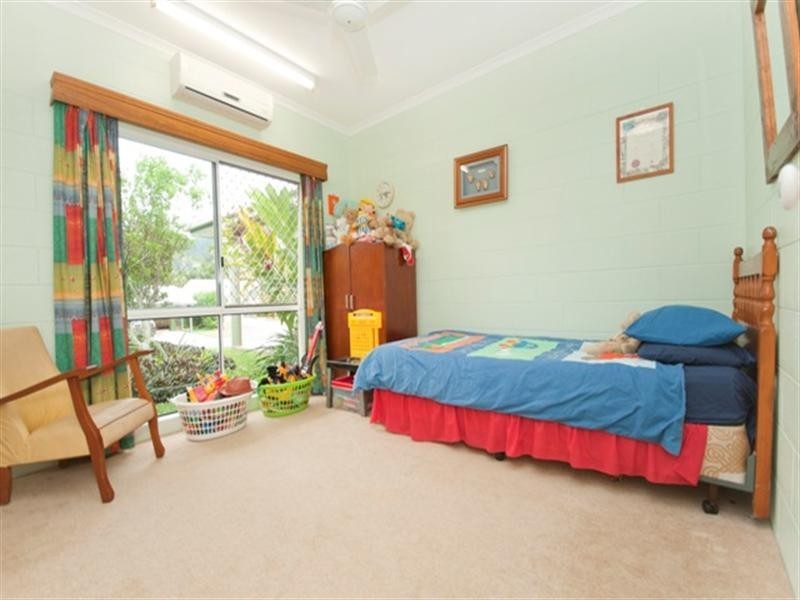 Bentley Park QLD 4869