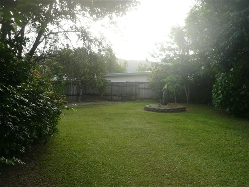 11 Reliance Close, Bentley Park QLD 4869