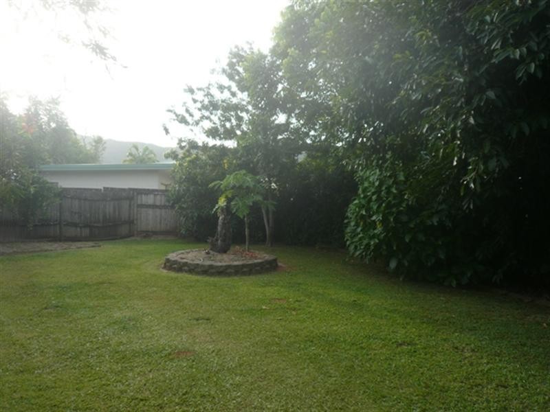 11 Reliance Close, Bentley Park QLD 4869