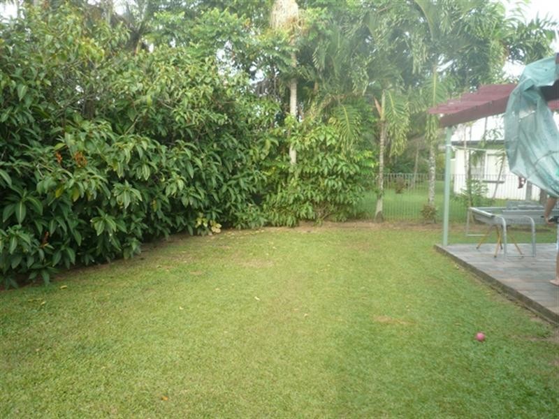 11 Reliance Close, Bentley Park QLD 4869