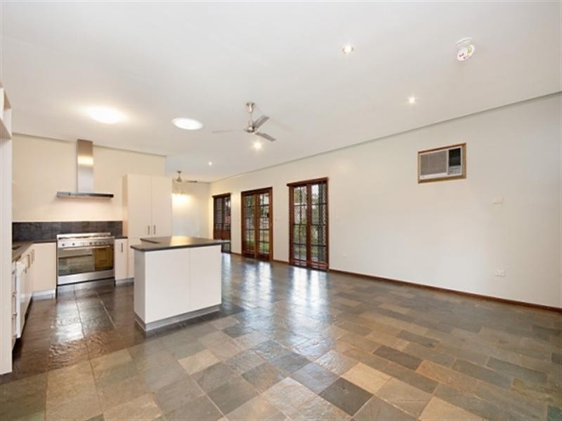 5 Waverley Court, Mount Sheridan QLD 4868