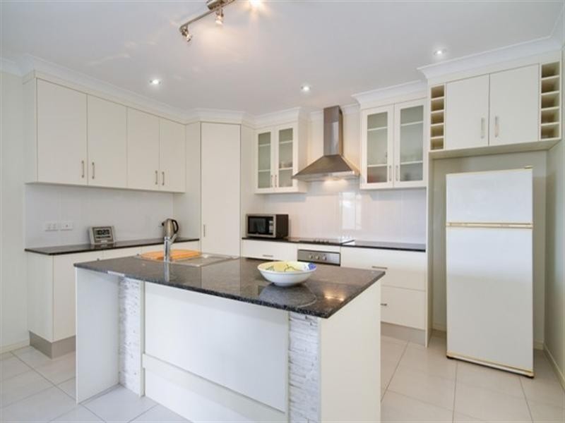 Bentley Park QLD 4869