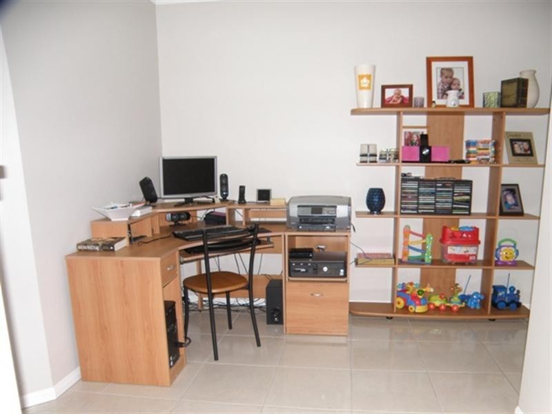 Bentley Park QLD 4869