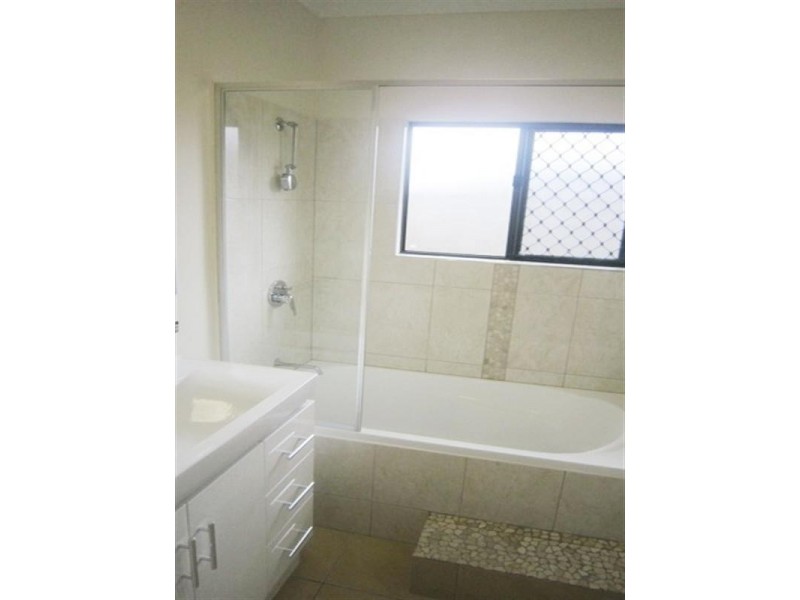 17 Banville Street, Edmonton QLD 4869