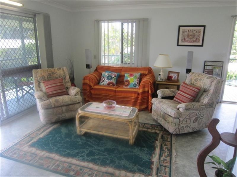 27 Wiseman Road East, Edmonton QLD 4869