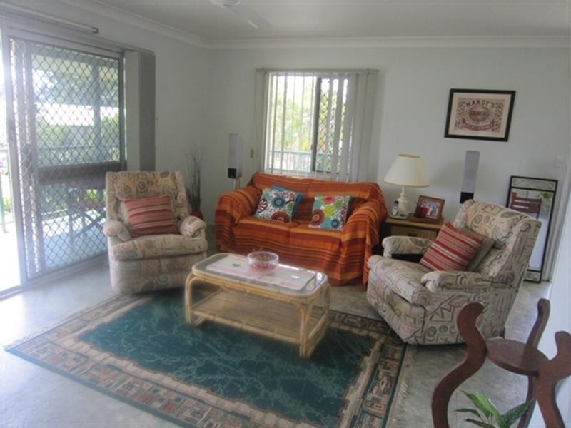 27 Wiseman Road East, Edmonton QLD 4869