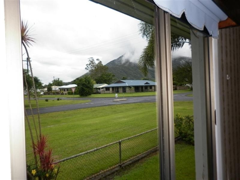 32 Swan Street, Gordonvale QLD 4865