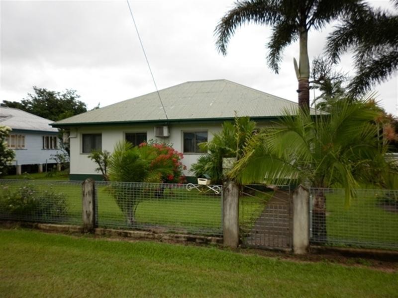 32 Swan Street, Gordonvale QLD 4865