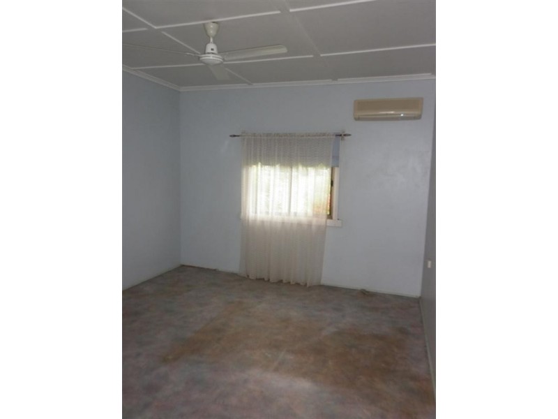 32 Swan Street, Gordonvale QLD 4865