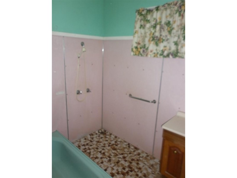 32 Swan Street, Gordonvale QLD 4865