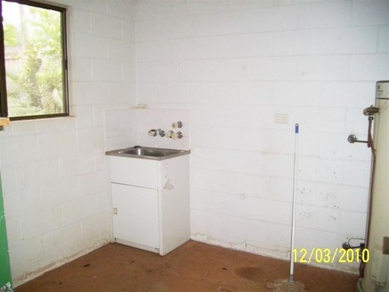 Bentley Park QLD 4869