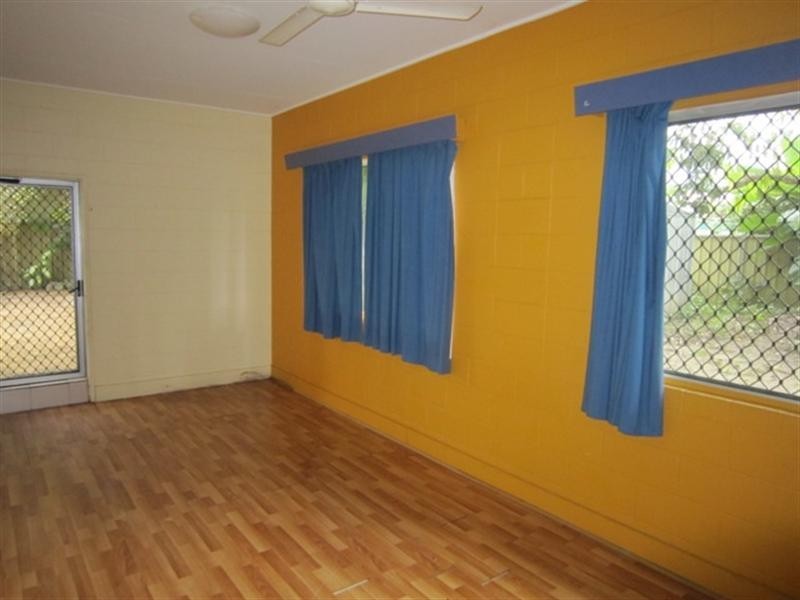 2 Victory Close, Edmonton QLD 4869