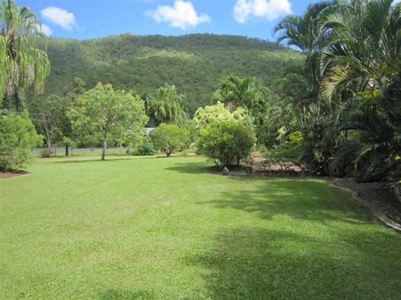 38 Hickey Close, Gordonvale QLD 4865
