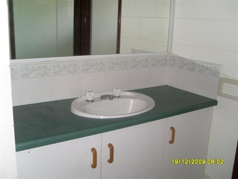 Bentley Park QLD 4869