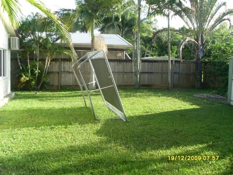 Bentley Park QLD 4869