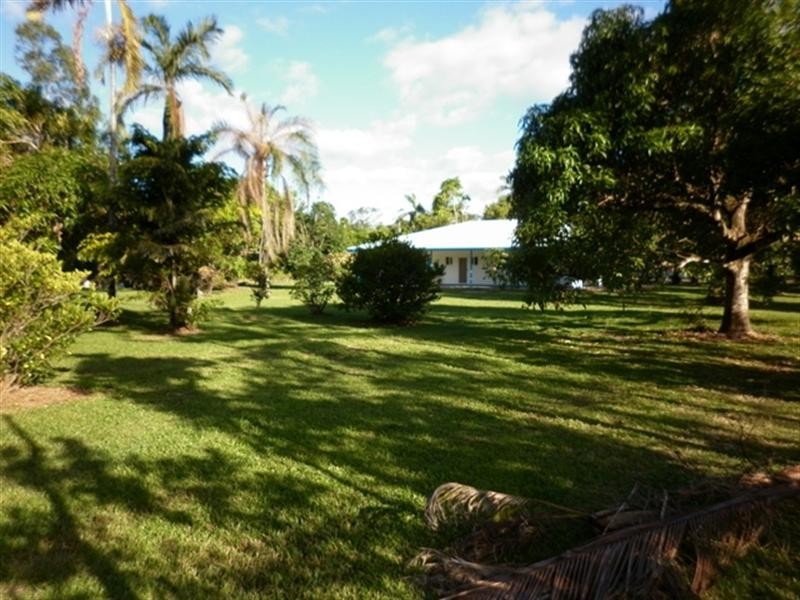 31-35 Mission Road, White Rock QLD 4868