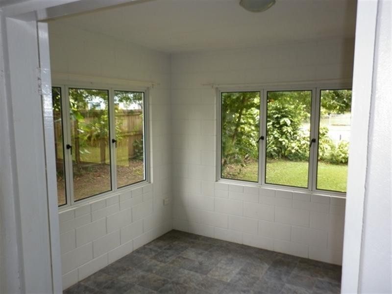 30 Templeton Road, Gordonvale QLD 4865