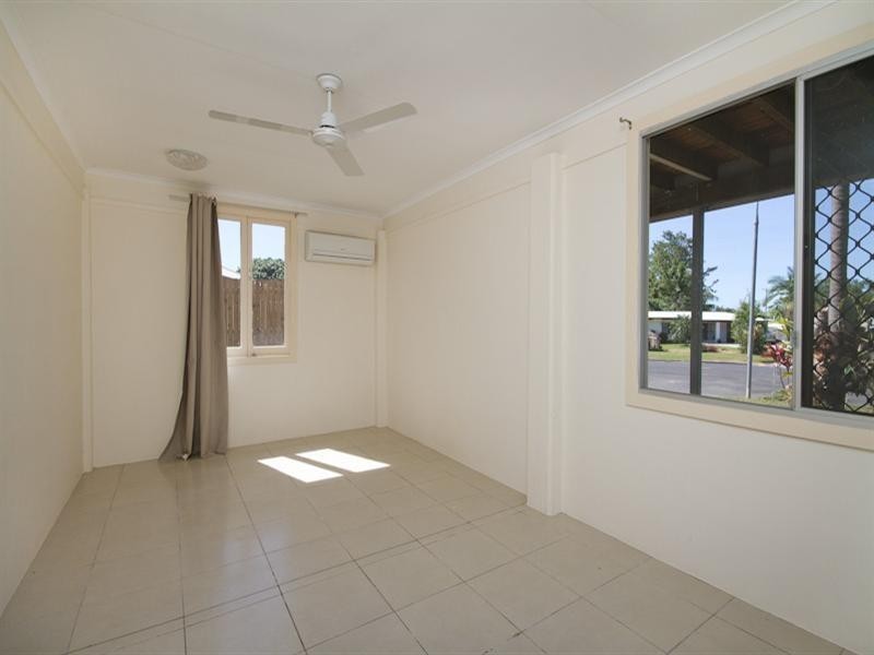 11 Corinna Close, Edmonton QLD 4869