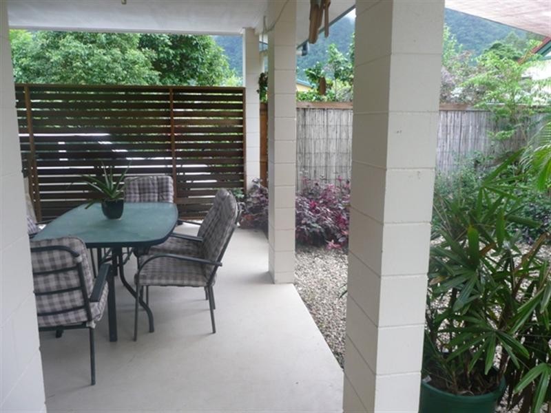 Bentley Park QLD 4869