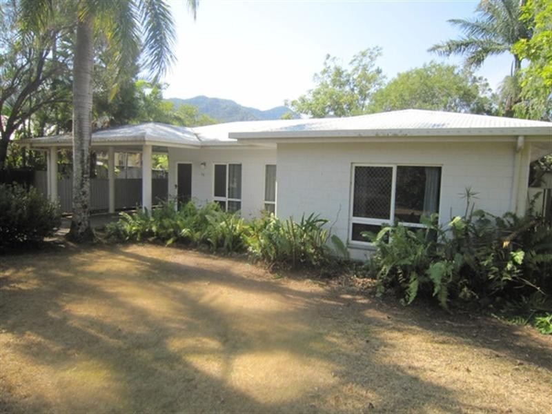 16 Blackbird Close, Bentley Park QLD 4869