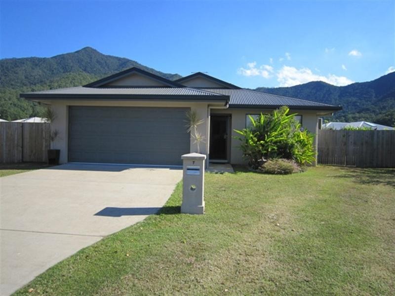 7 Doritis Close, Edmonton QLD 4869