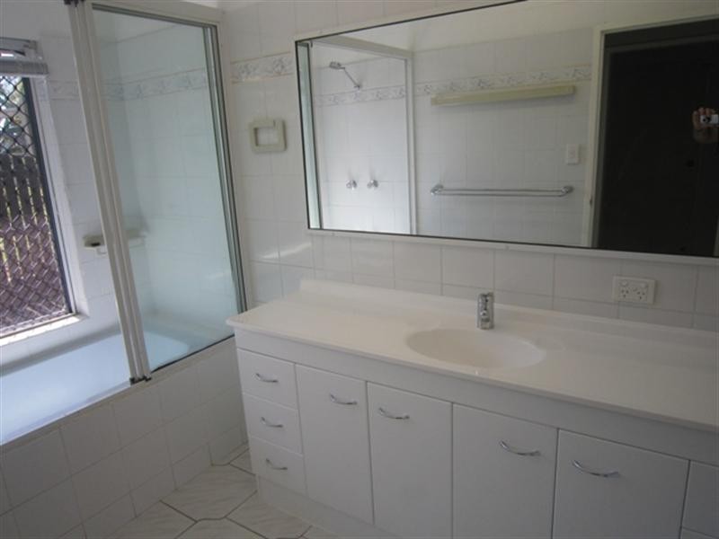 2 Coughlan Close, Gordonvale QLD 4865