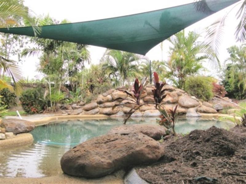 9 Humbolt Close, Edmonton QLD 4869