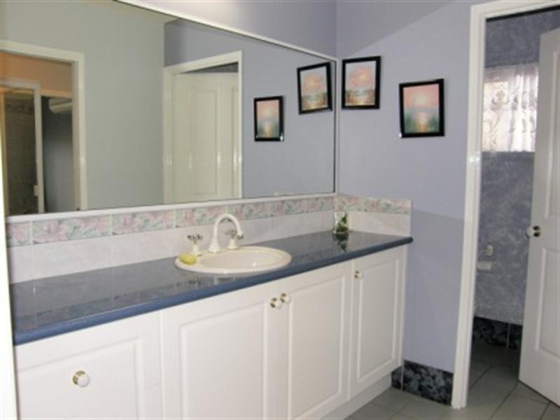 9 Humbolt Close, Edmonton QLD 4869