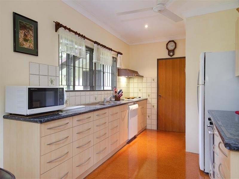 13-15 Evergreen Street, Clifton Beach QLD 4879