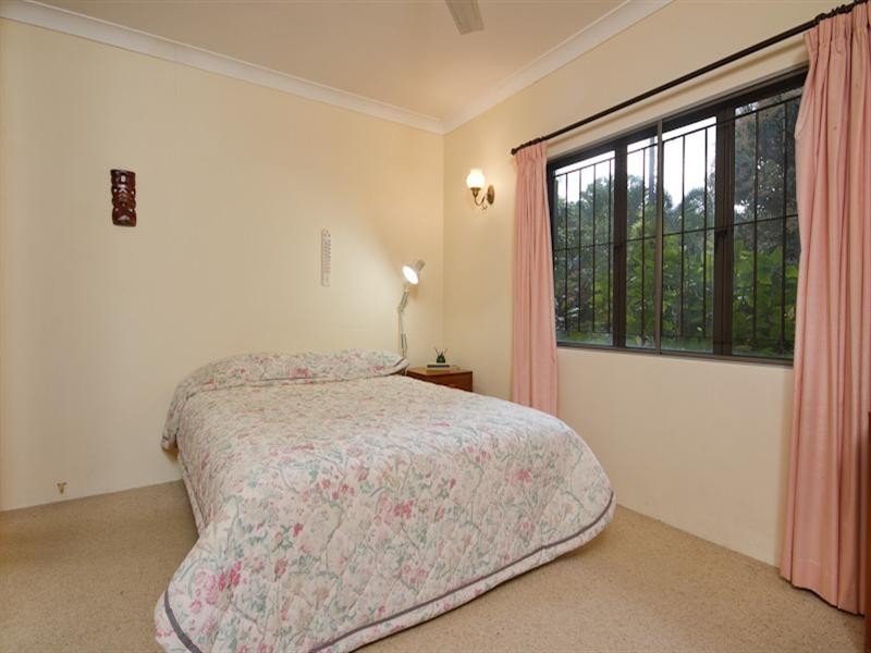 13-15 Evergreen Street, Clifton Beach QLD 4879