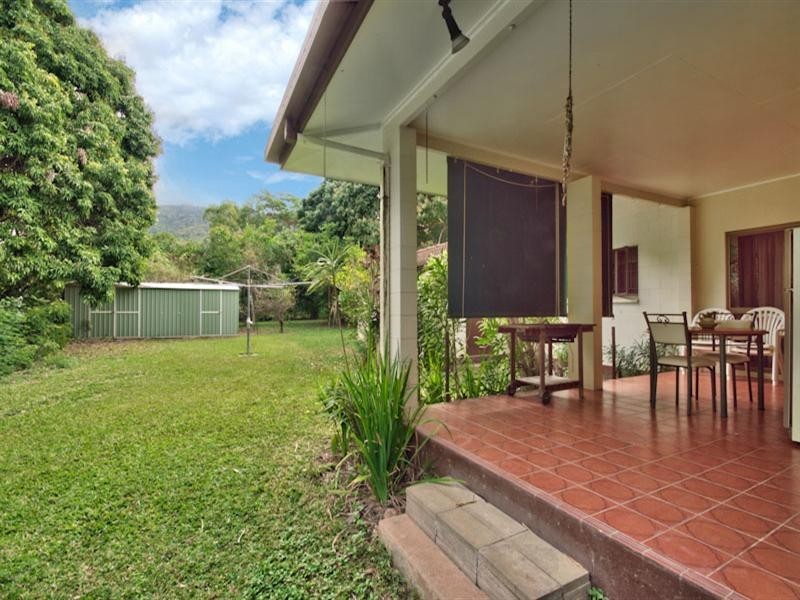 13-15 Evergreen Street, Clifton Beach QLD 4879