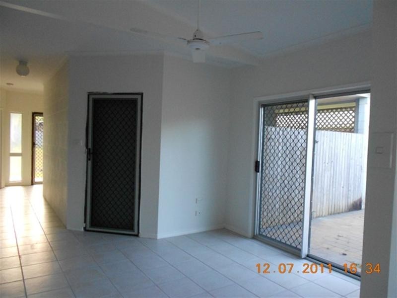 Bentley Park QLD 4869