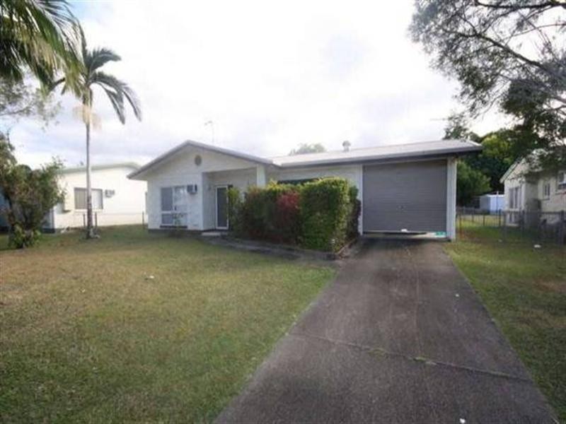 Bentley Park QLD 4869