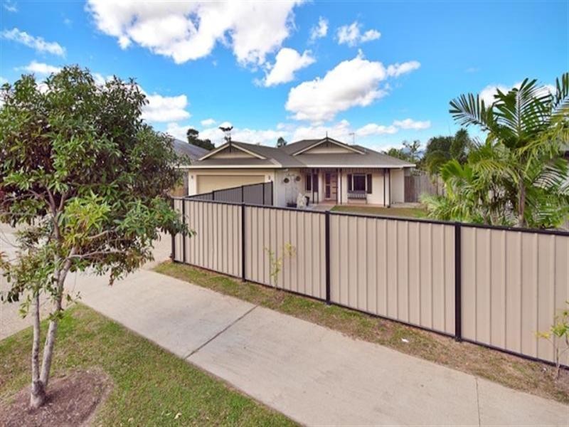 Bentley Park QLD 4869