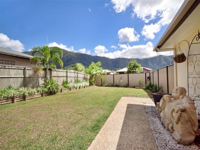 Bentley Park QLD 4869