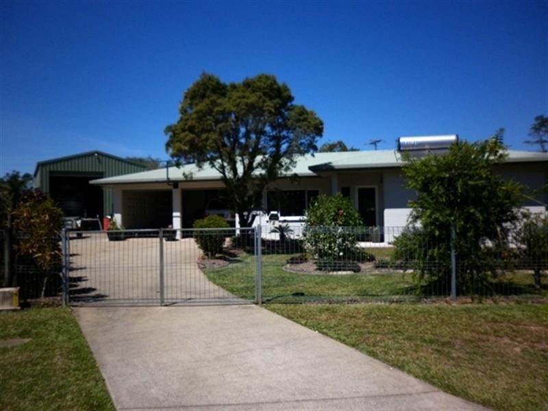 3 Arnhem Close, Bentley Park QLD 4869
