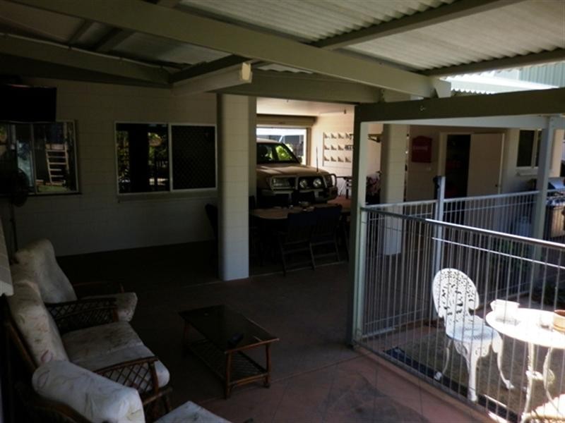 3 Arnhem Close, Bentley Park QLD 4869