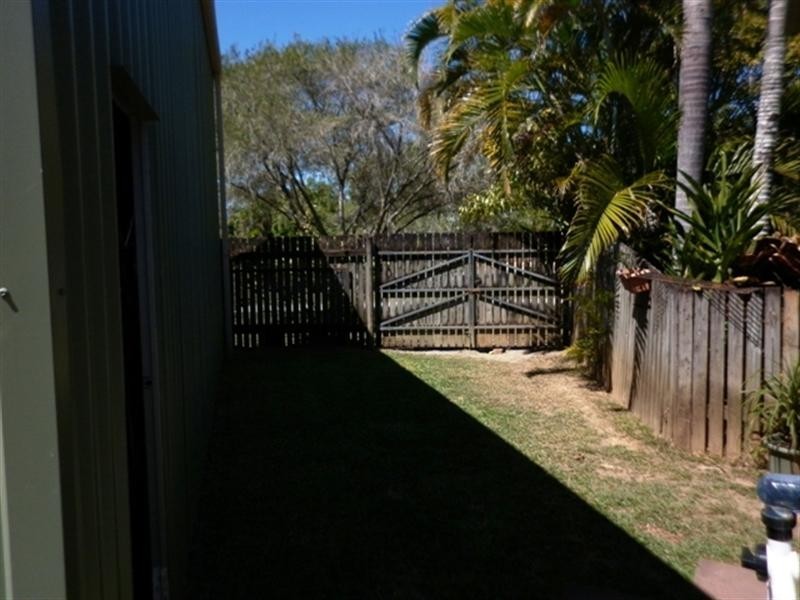 3 Arnhem Close, Bentley Park QLD 4869