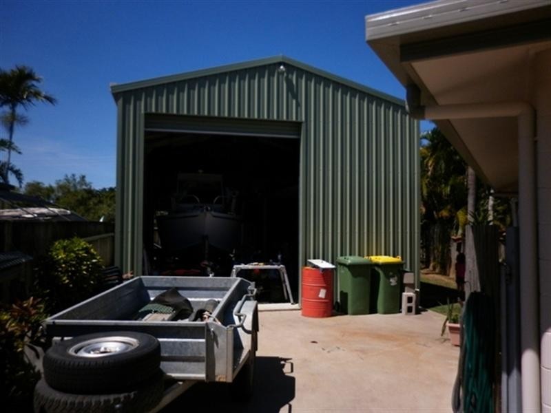 3 Arnhem Close, Bentley Park QLD 4869