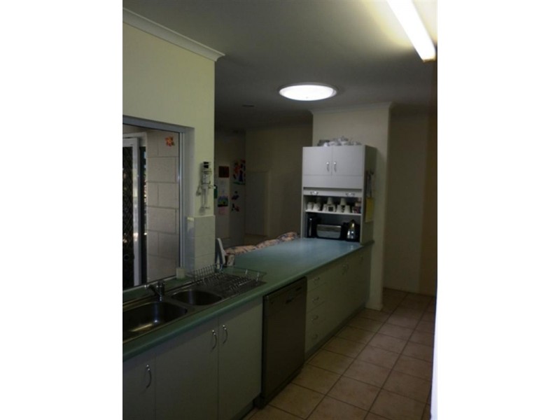 3 Arnhem Close, Bentley Park QLD 4869